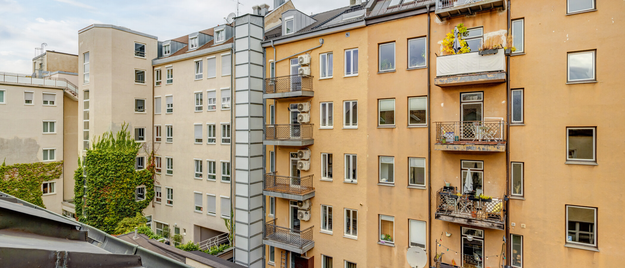 Dachgeschosswohnung München Ludwigsvorstadt 01 Aussicht 14609