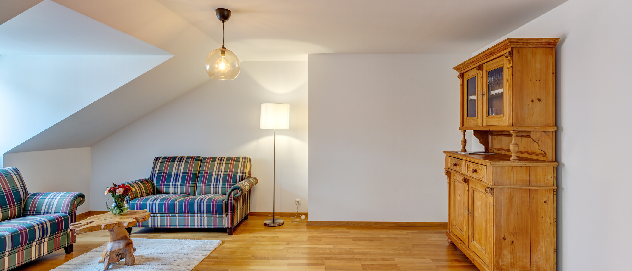 Dachgeschosswohnung München Ludwigsvorstadt 02 Wohnbereich 14609