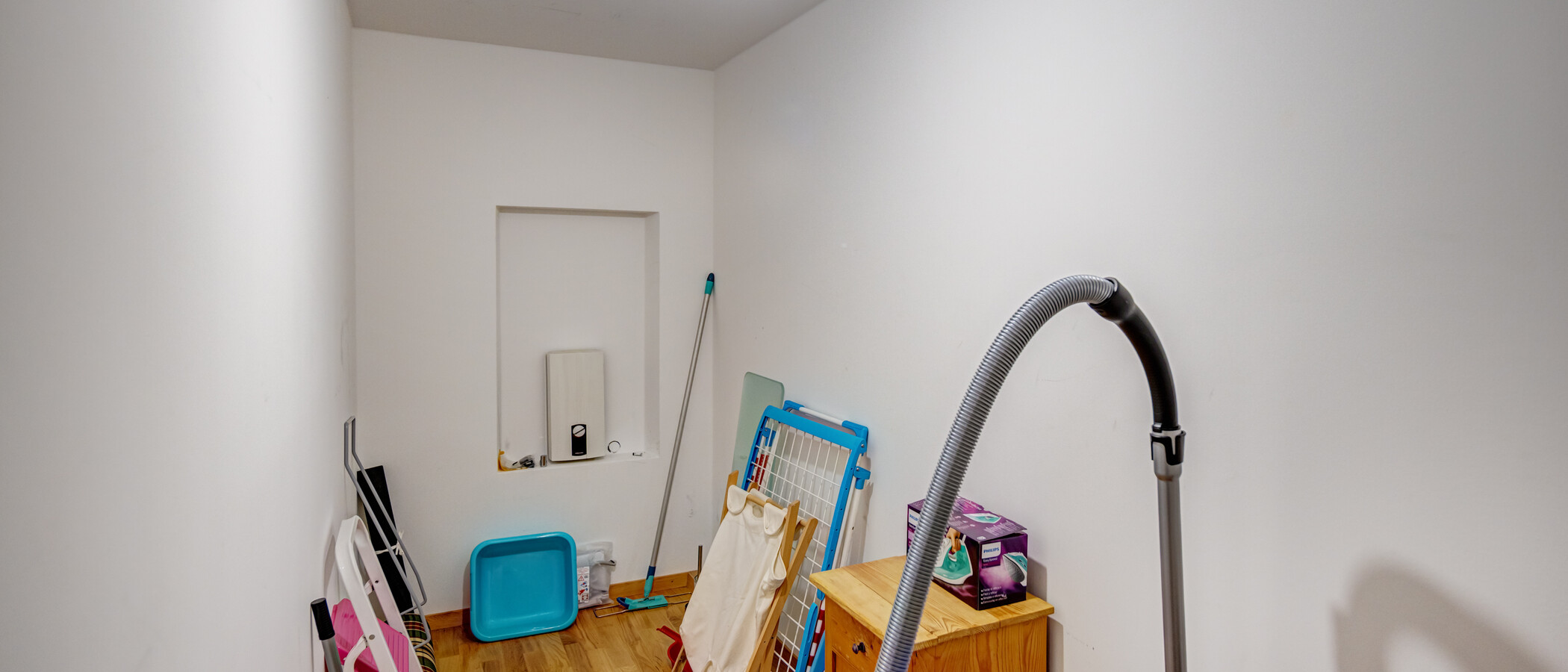 Dachgeschosswohnung München Ludwigsvorstadt 01 Abstellraum 14609