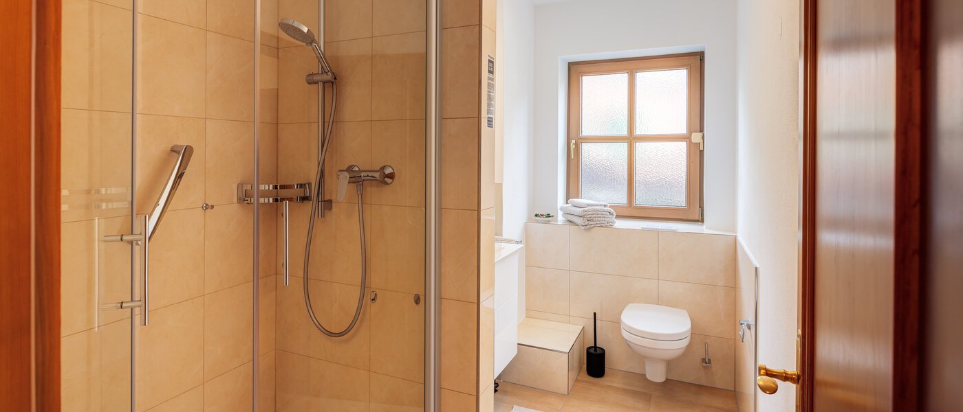 Doppelhaushälfte Rottach-Egern 01 2. Badezimmer 14616