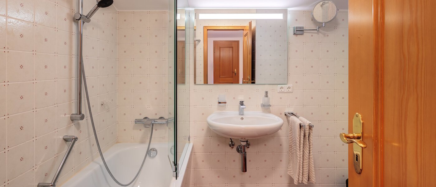 Doppelhaushälfte Rottach-Egern 03 3. Badezimmer 14616