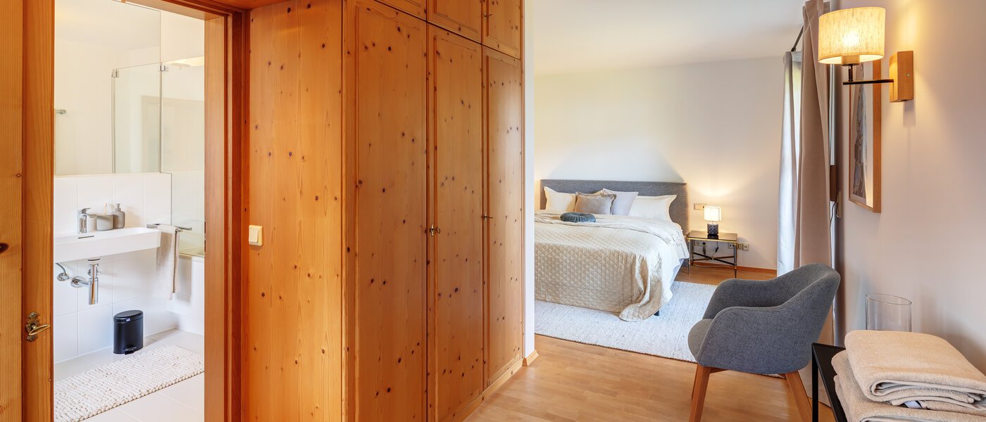 Doppelhaushälfte Rottach-Egern 04 1. Schlafzimmer 14616