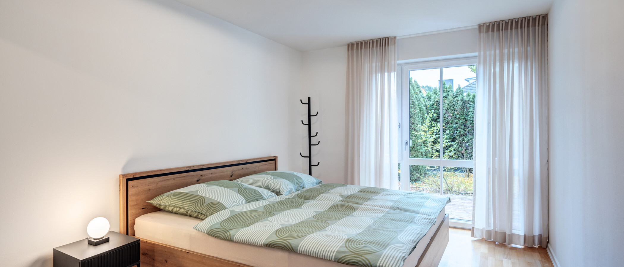 Gartenwohnung München Denning 01 Schlafzimmer 14634