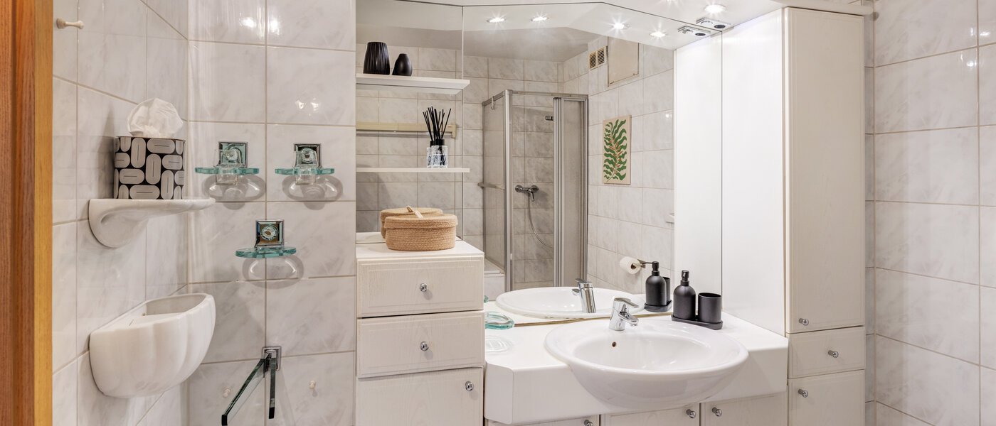 Wohnung München Bogenhausen 01 Badezimmer 14639