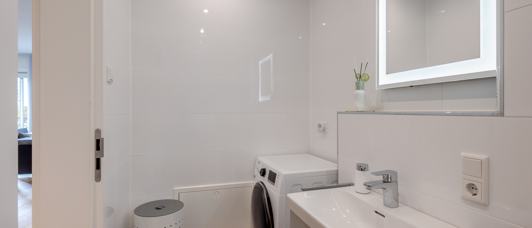 Wohnung München Trudering 02 Gäste-WC 14640