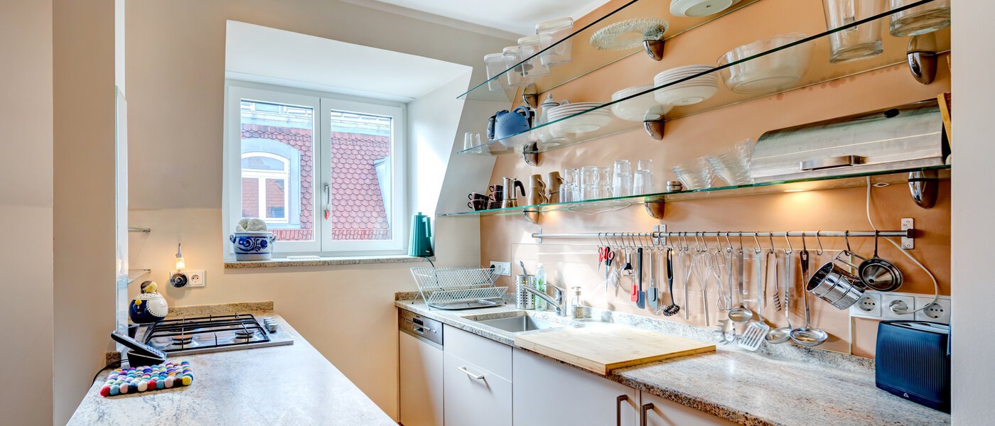 Dachgeschosswohnung München Haidhausen 02 Küche 14648