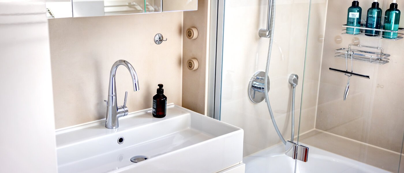 Dachgeschosswohnung München Haidhausen 02 Badezimmer 14648