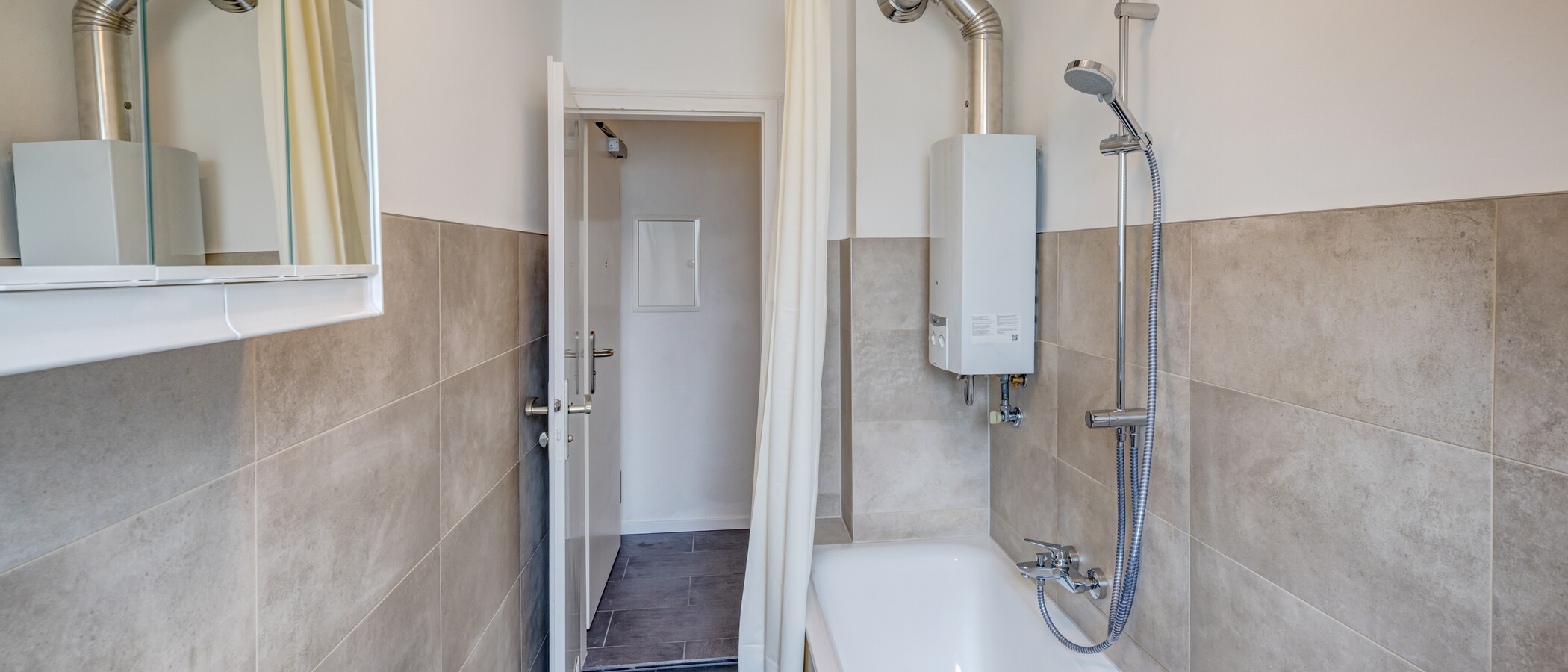 Dachgeschosswohnung München Untergiesing 02 Badezimmer 14653