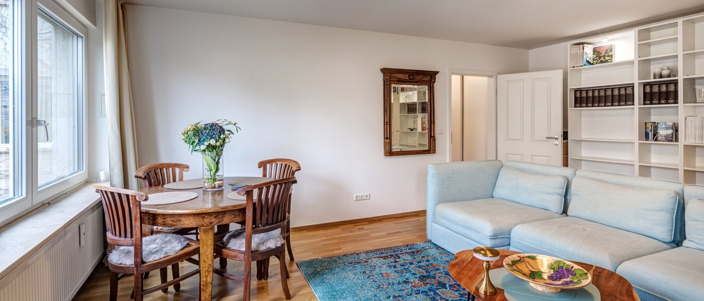 Wohnung München Nymphenburg 01 Wohnzimmer 14655