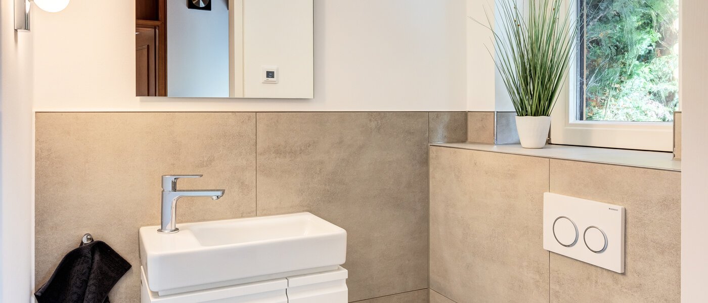 Doppelhaushälfte München Lochhausen 01 Gäste-WC 14662