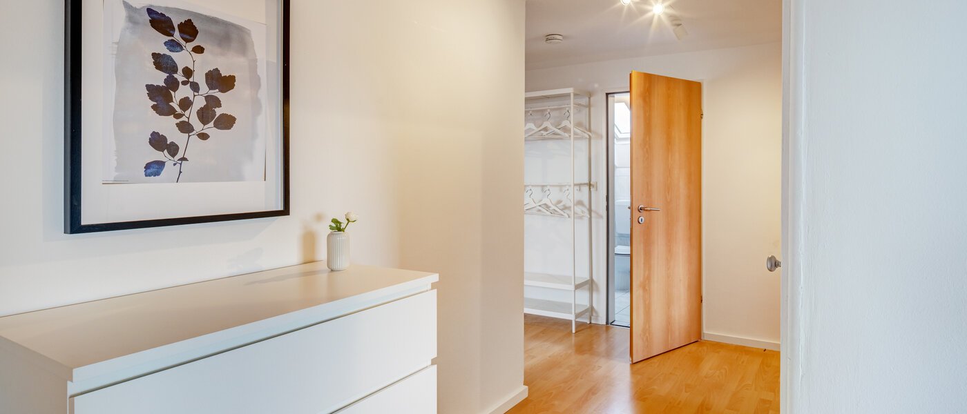 Dachgeschosswohnung Dachau 02 Flur/Gang 14669