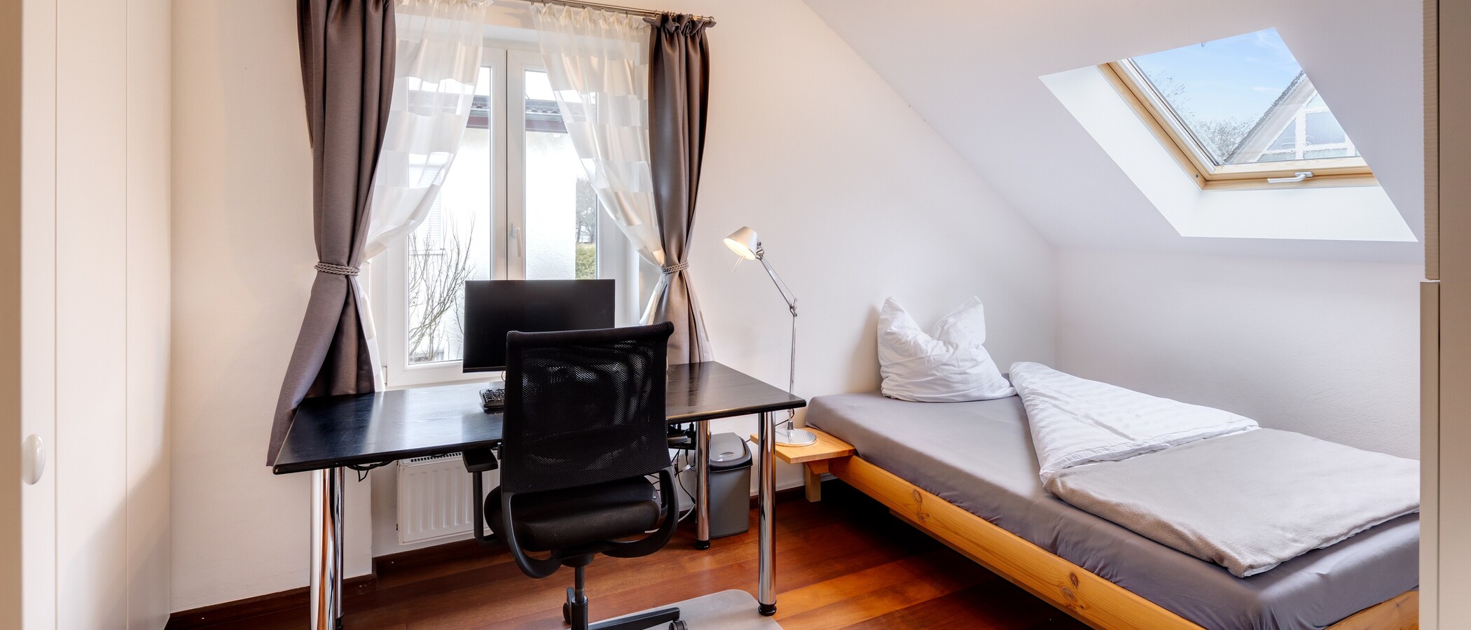 Einfamilienhaus München Neuaubing 01 2. Schlafzimmer	 14678