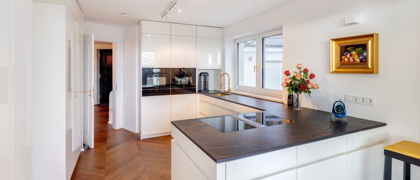 Villa Starnberg 01 Küche 14680