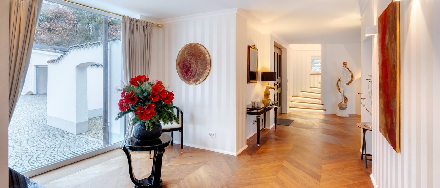 Villa Starnberg 03 Flur/Gang 14680