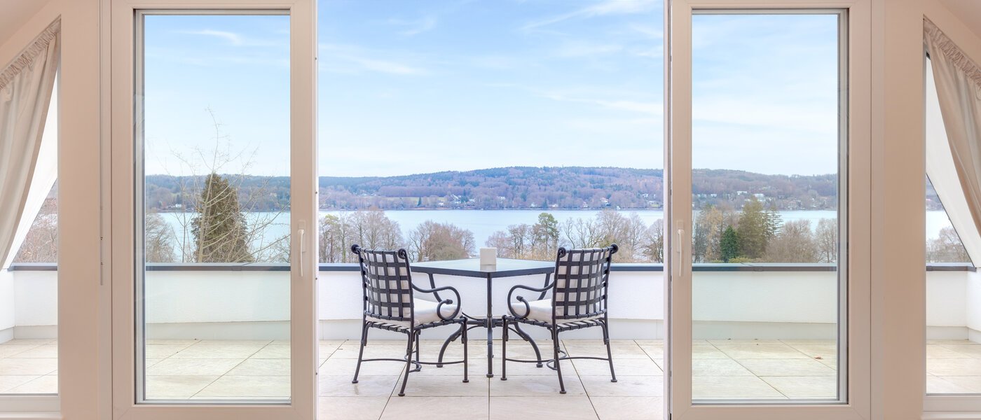 Villa Starnberg 03 Arbeitszimmer 14680