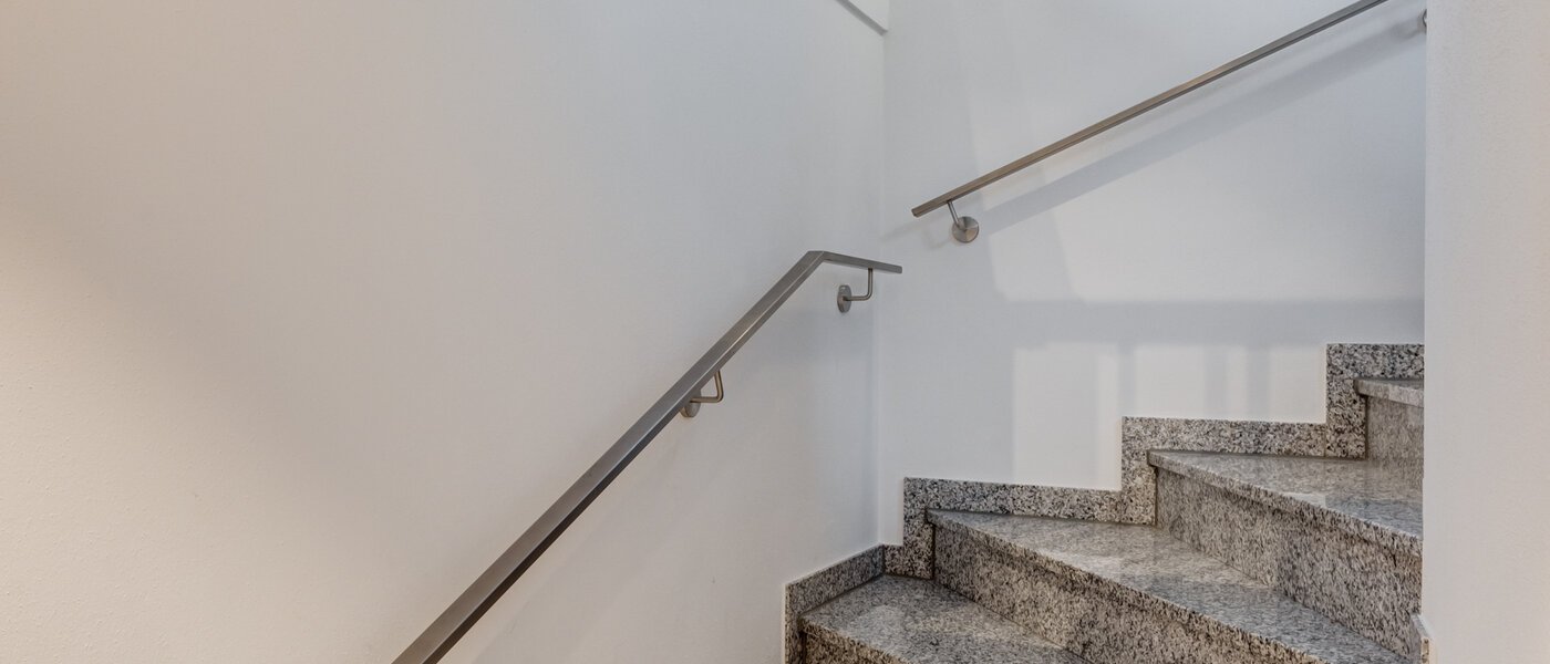 Dachgeschosswohnung München Allach 02 Flur/Gang 14692