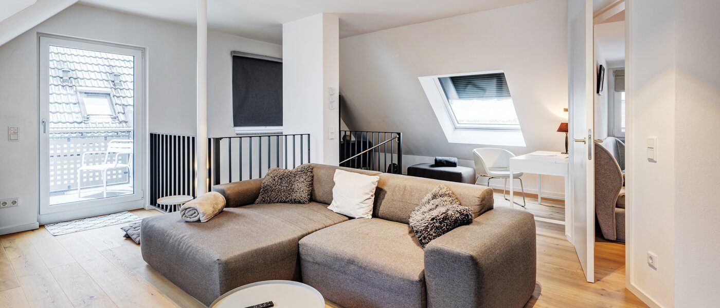 Dachgeschosswohnung München Allach 02 Wohnbereich 14692