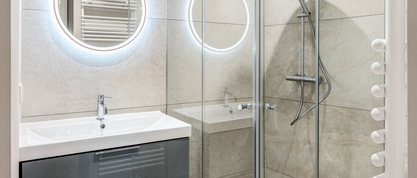 Wohnung München Maxvorstadt - Universitätsviertel 01 Badezimmer 14693