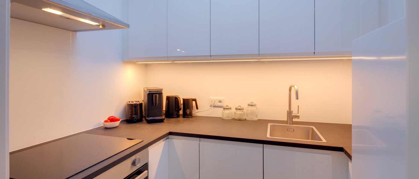 Dachgeschosswohnung München Neuhausen 01 Küche 14695