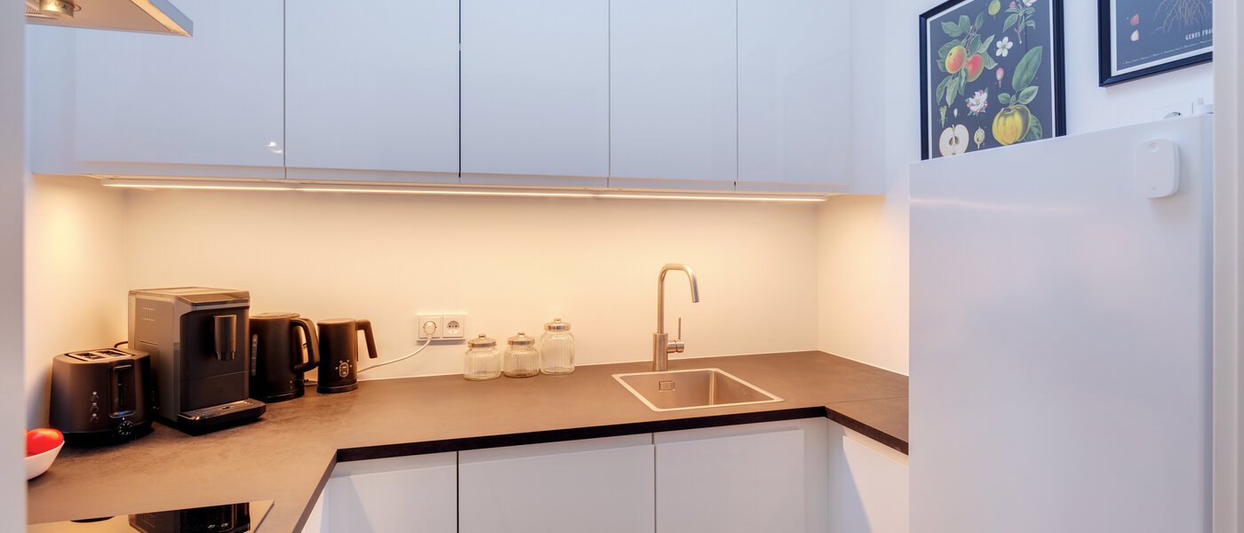 Dachgeschosswohnung München Neuhausen 02 Küche 14695