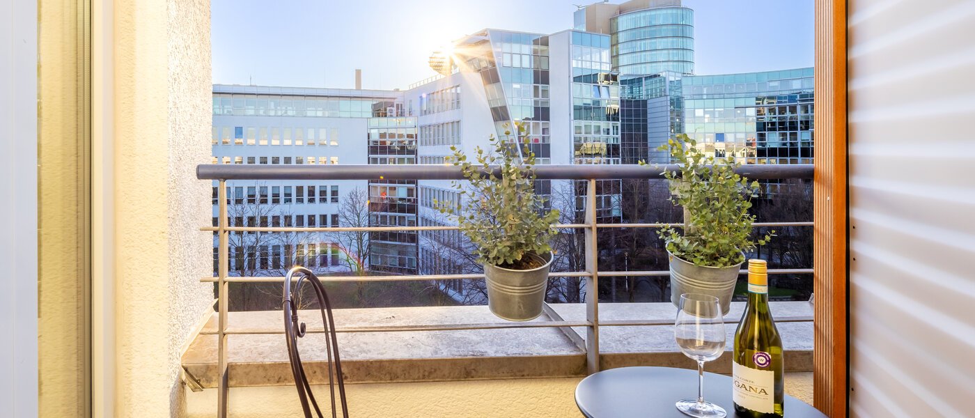 Dachgeschosswohnung München Neuhausen 02 Balkon 14695