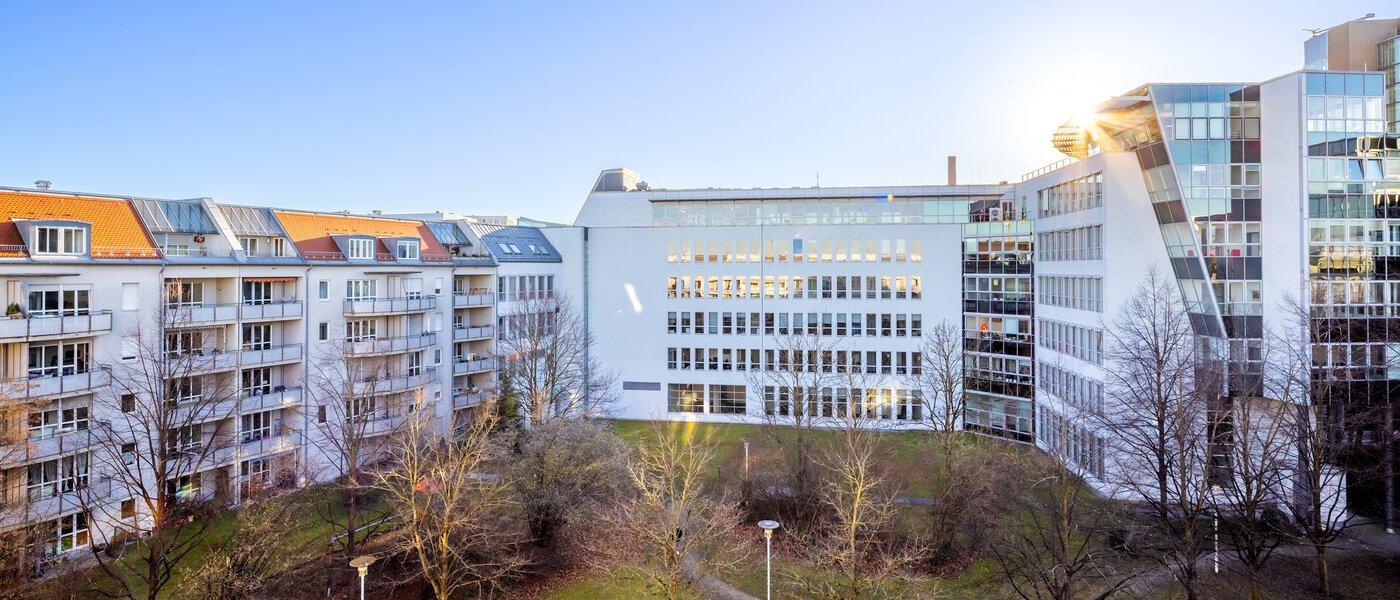 Dachgeschosswohnung München Neuhausen 01 Aussicht 14695