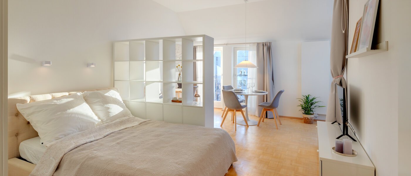 Dachgeschosswohnung München Neuhausen 01 Wohnbereich 14695