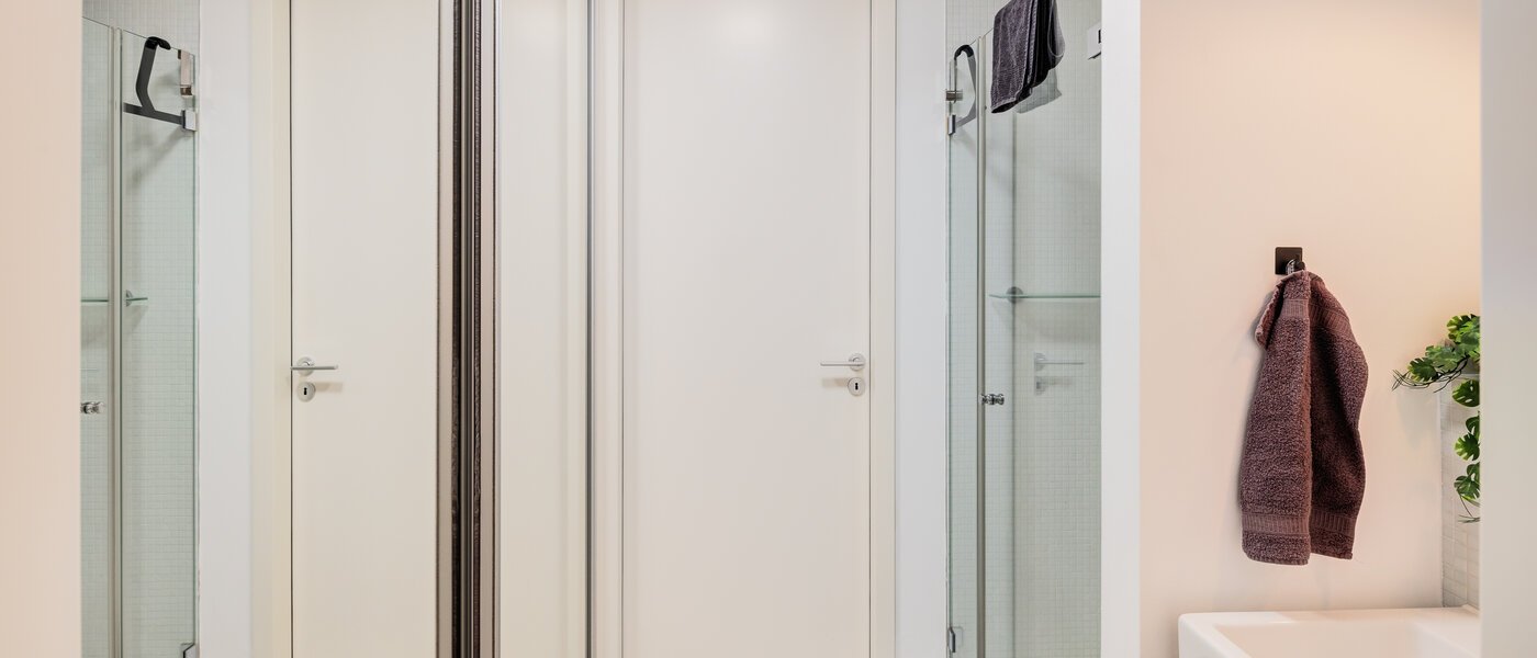 Dachterrassenwohnung München Neuhausen 04 Badezimmer 14699