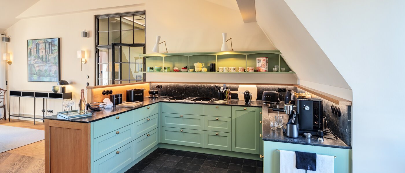 Dachgeschosswohnung München Neuhausen 01 Küche 14709