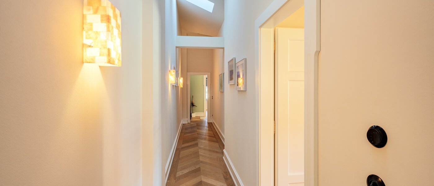 Dachgeschosswohnung München Neuhausen 07 Flur/Gang 14709