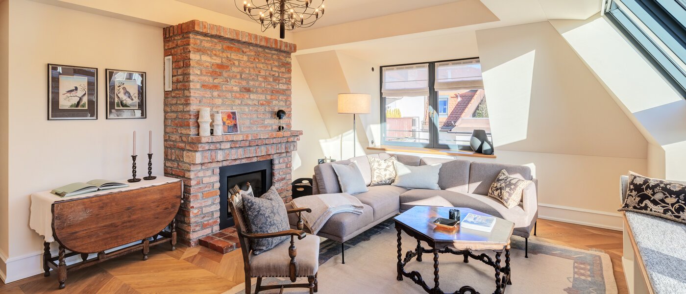 Dachgeschosswohnung München Neuhausen 02 Wohnbereich 14709