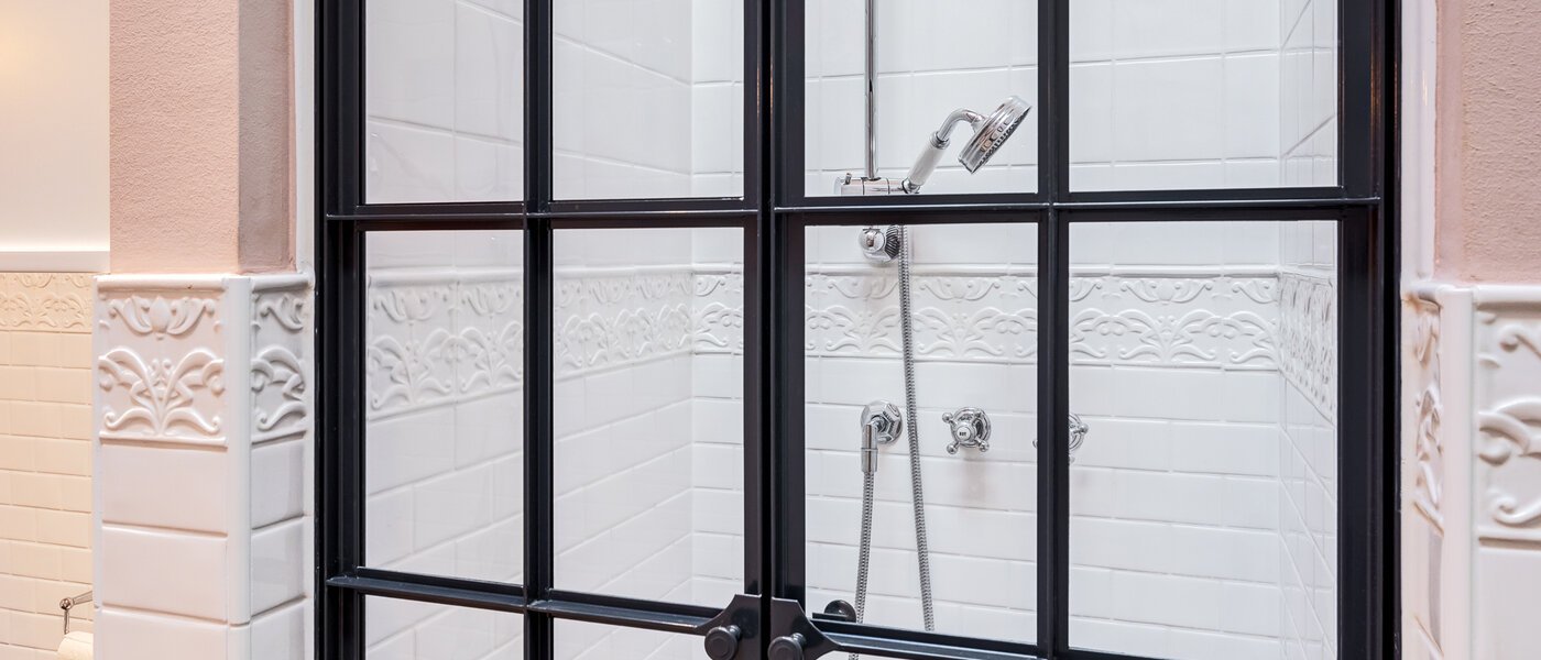 Dachgeschosswohnung München Neuhausen 01 1. Badezimmer 14709