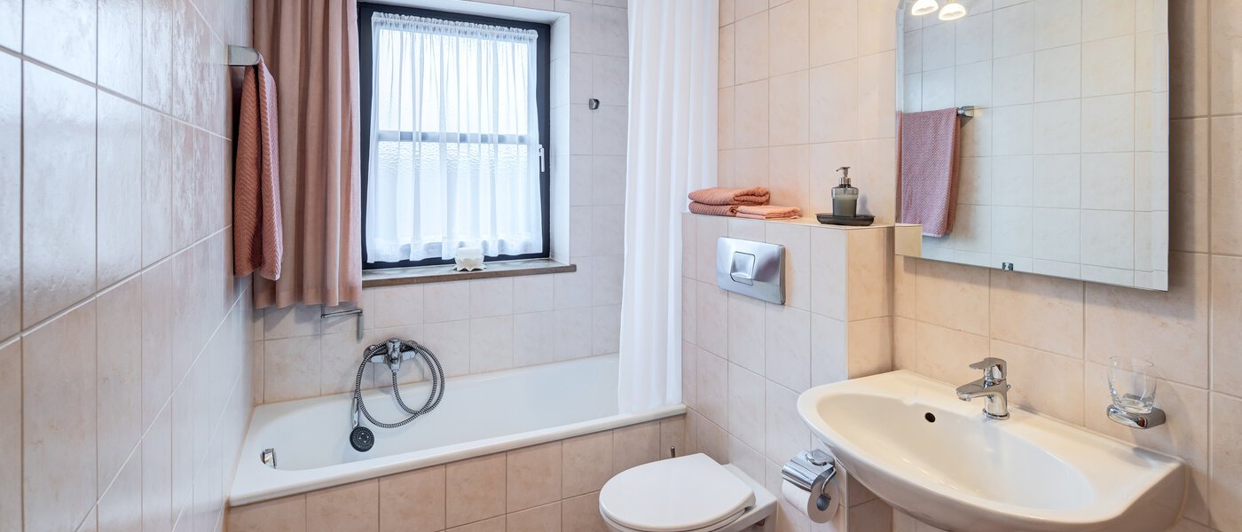 Wohnung München Forstenried 01 Badezimmer 14715