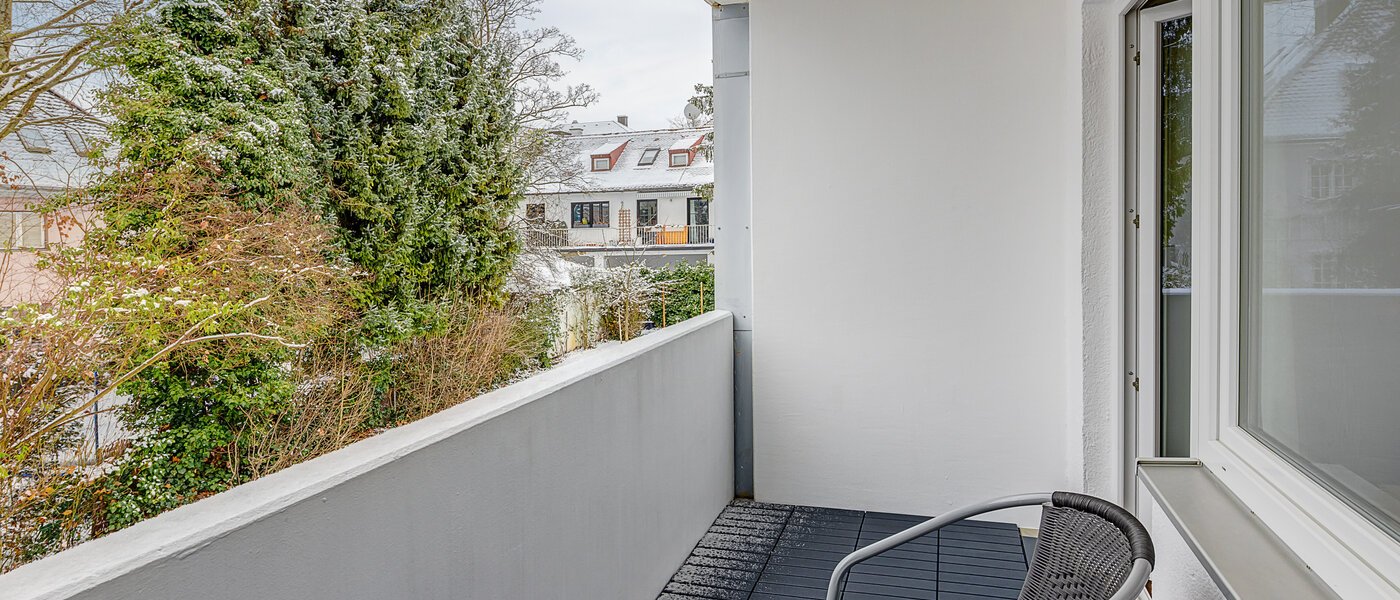 Wohnung München Schwabing (links der Leopoldstraße) 03 Balkon 14718