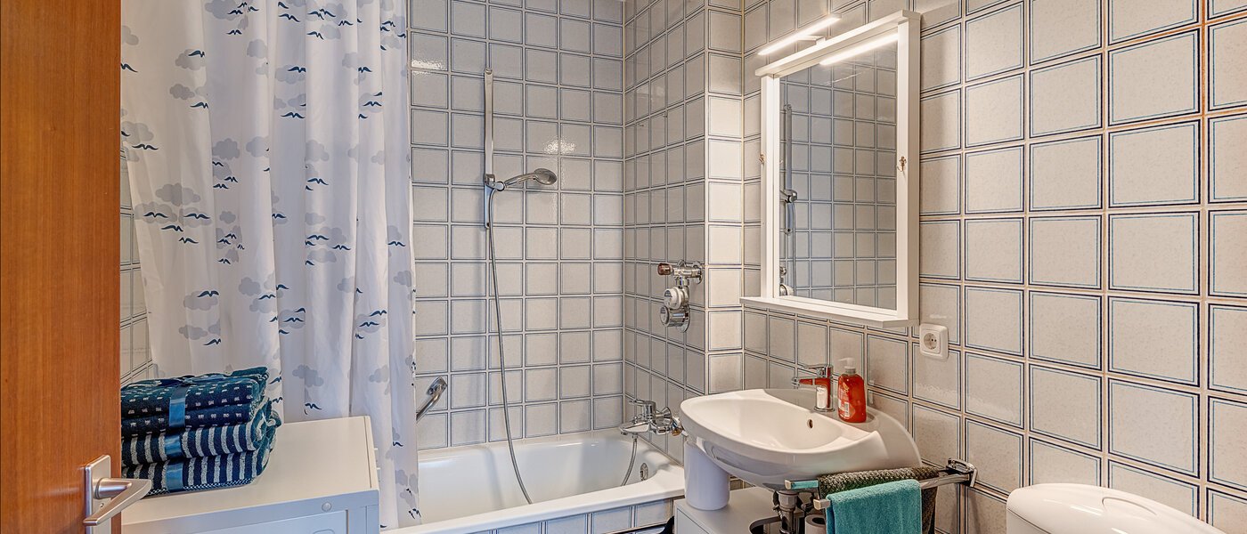 Maisonettewohnung München Trudering 01 Badezimmer 14719