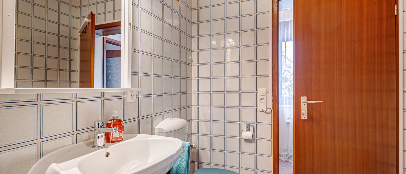 Maisonettewohnung München Trudering 02 Badezimmer 14719