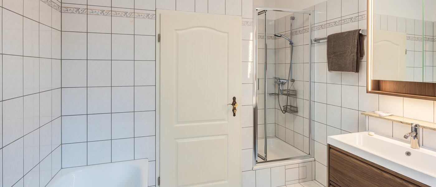 Wohnung München Moosach 03 Badezimmer 14720