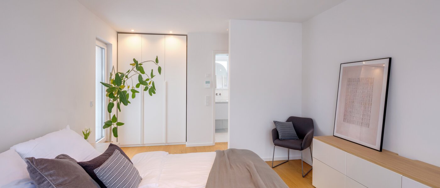 Doppelhaushälfte München Pasing 02 1. Schlafzimmer 14721