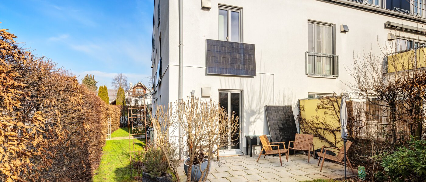 Reiheneckhaus München Untermenzing 01 Garten 14723