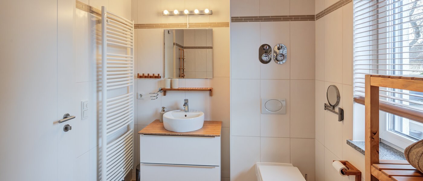 Reiheneckhaus München Untermenzing 03 1. Badezimmer 14723