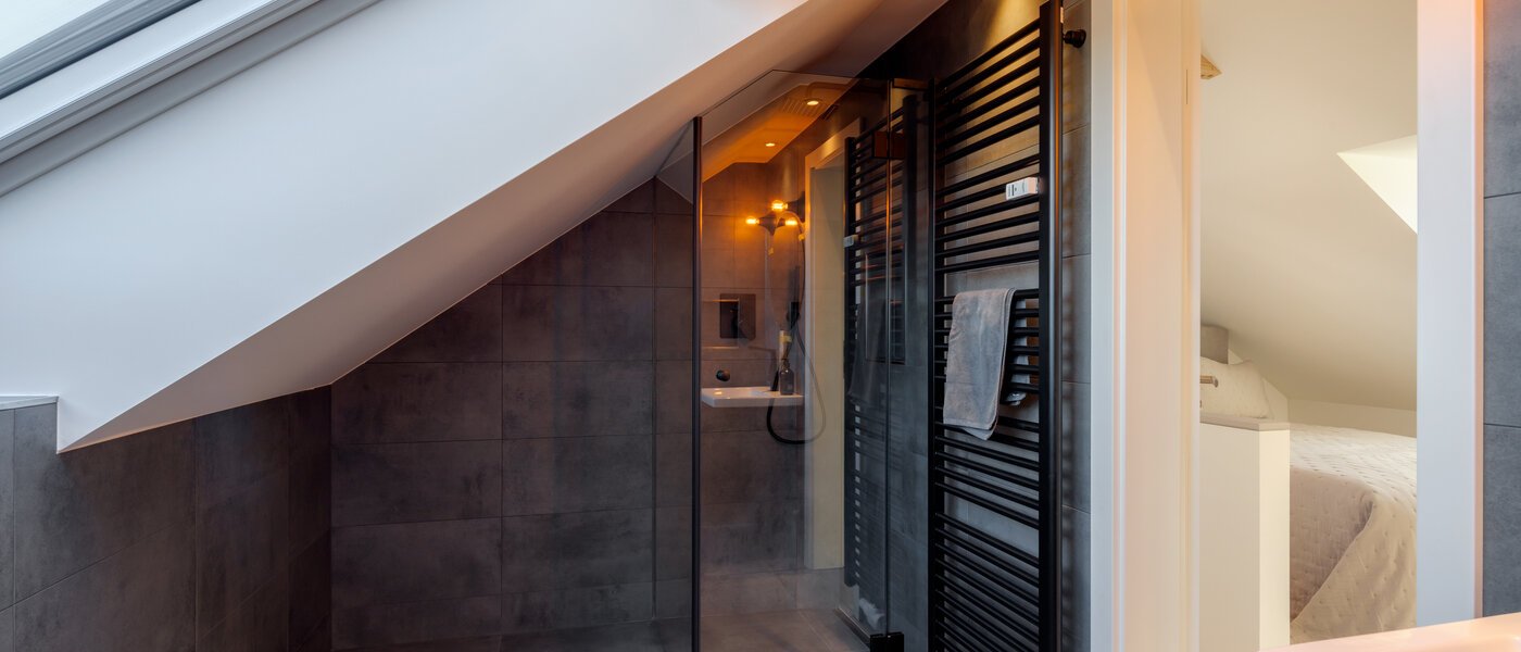 Dachgeschosswohnung München Forstenried 03 Badezimmer 14733