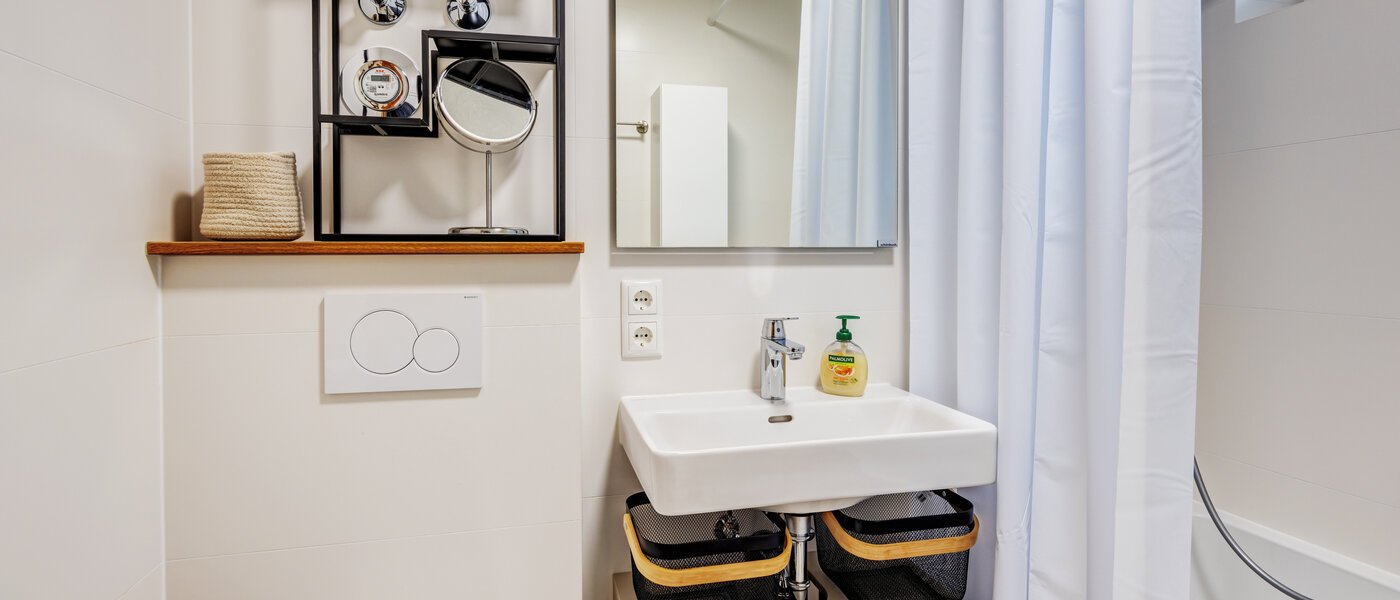 Wohnung München Trudering 02 1. Badezimmer 14735