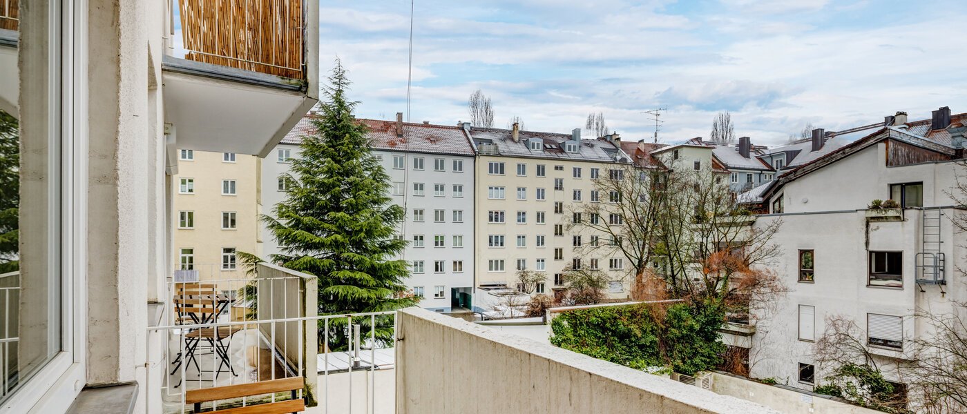 Wohnung München Maxvorstadt - Rund um den Josephplatz 01 Balkon 14741