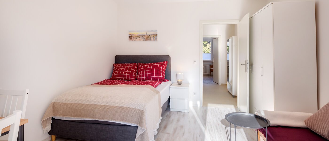 Wohnung Gröbenzell 01 2. Schlafzimmer	 14744