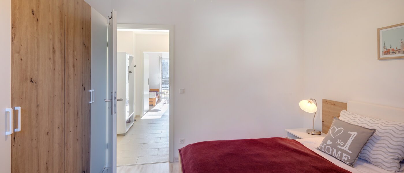 Wohnung Gröbenzell 03 1. Schlafzimmer 14744