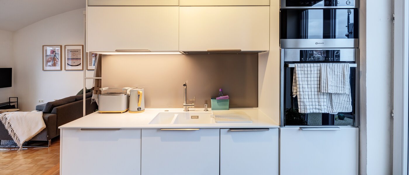 Dachterrassenwohnung München Maxvorstadt 03 Küche 14758