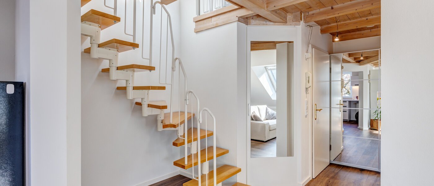 Galeriewohnung München Waldtrudering 01 Flur/Gang 14759