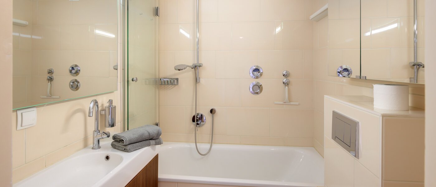 Wohnung München Parkstadt Solln 01 Badezimmer 14761