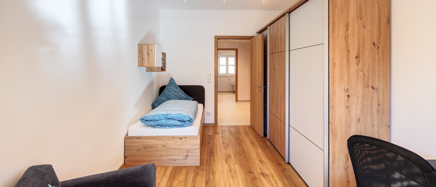 Wohnung Rottach-Egern 03 2. Schlafzimmer	 14774