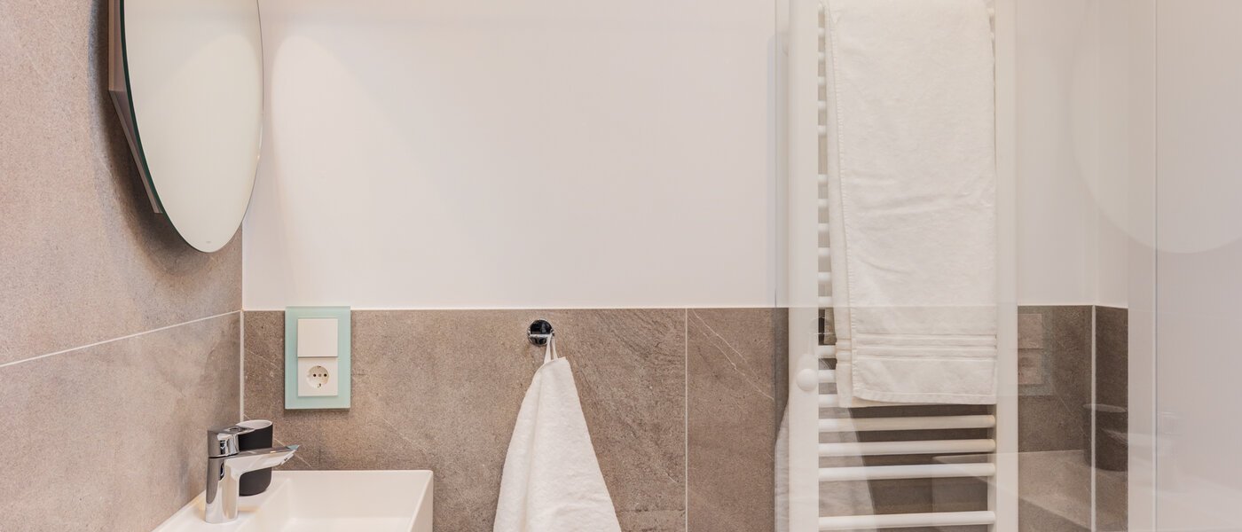 Dachterrassenwohnung München Nymphenburg 03 2. Badezimmer 14775